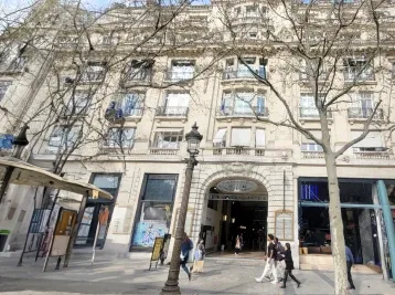 Unser Showroom an den Champs-Élysées in Paris